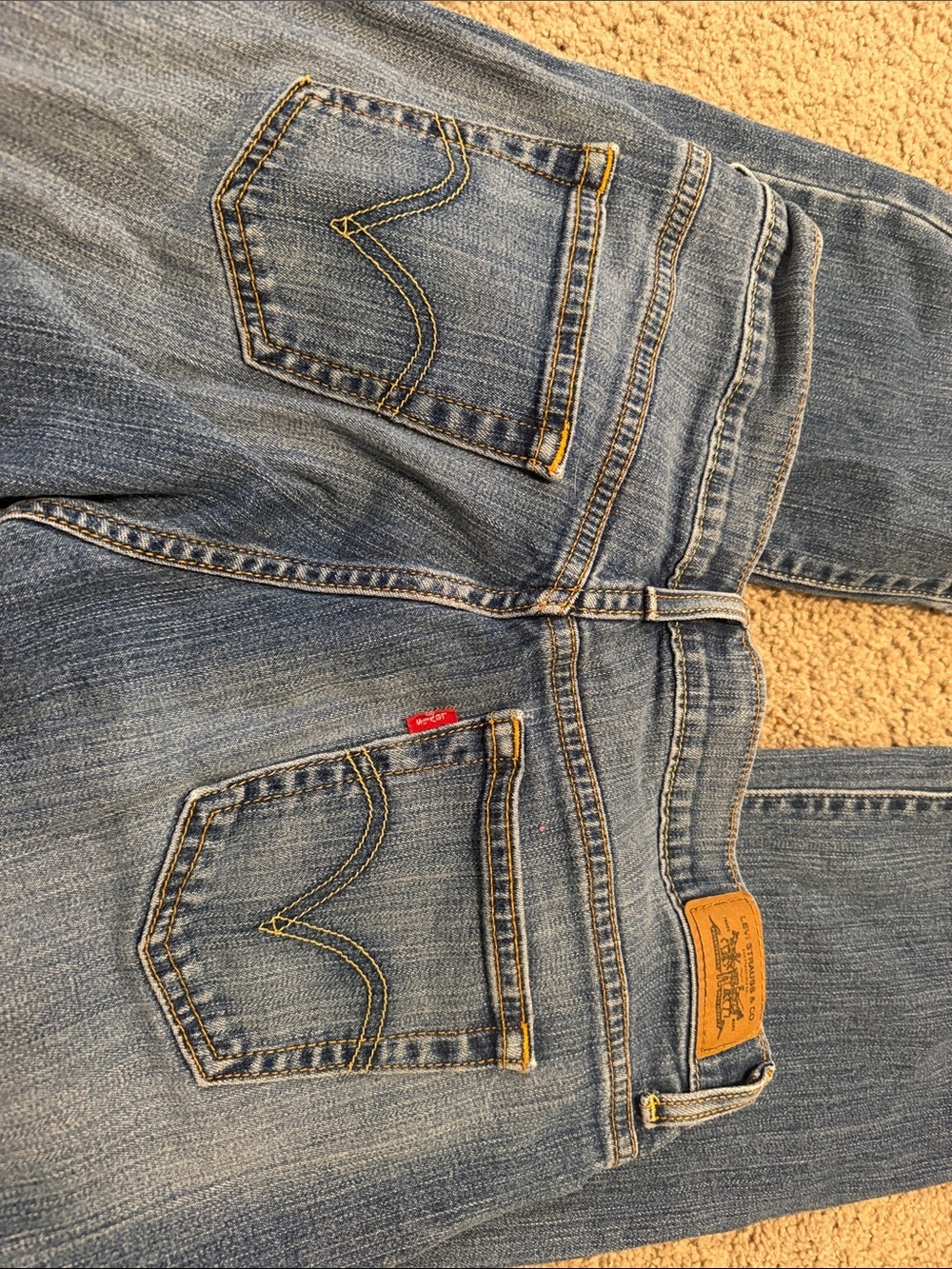 Levi's Straight Leg Denim Jeans in Dark Blue Wash - Picture 3 of 3